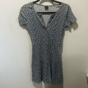 BOGO free


Art Class Blue Floral Mini Dress